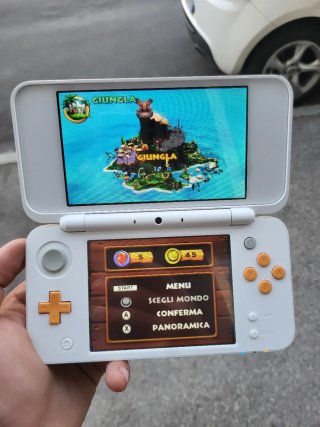 New Nintendo  2DS XL Bianco