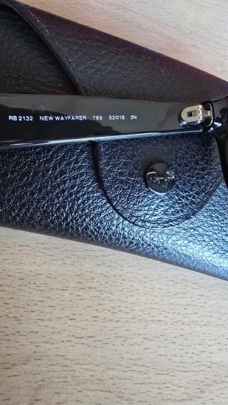 Gafas de sol Ray-Ban RB2132 Rojas y Negras