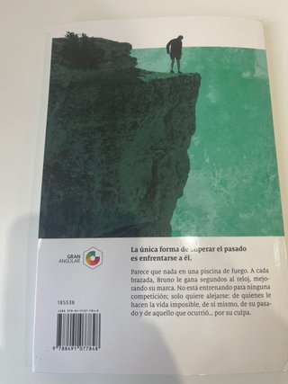 Nadar o morir
