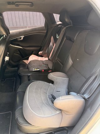 Volvo V40 2015