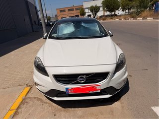 Volvo V40 2015