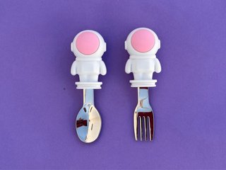 Vajilla rosa bebé espacial