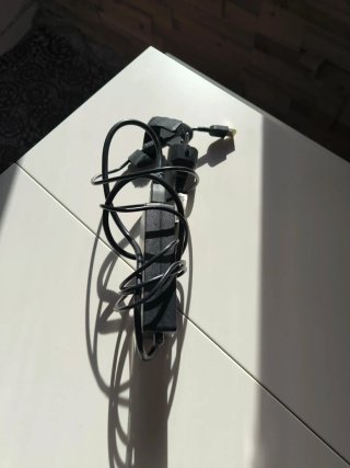 Cargador Lenovo 90W