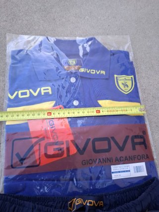 Polo e Bermuda GIVOVA taglia XS