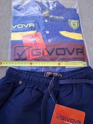 Polo e Bermuda GIVOVA taglia XS