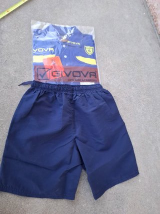 Polo e Bermuda GIVOVA taglia XS