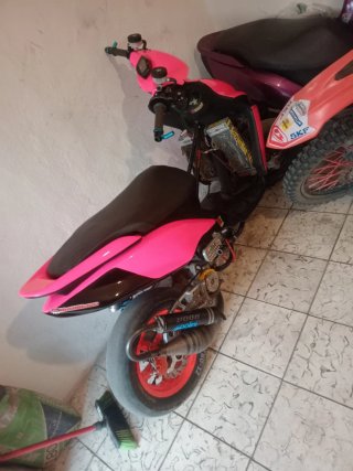 Scooter Polini Negro/Rosa