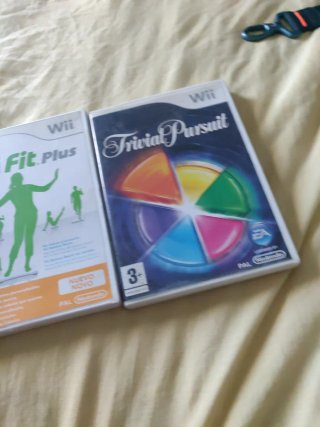 Juego Wii Fit + Trivial Pursuit Wii