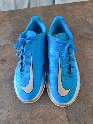 Botas Fútbol Nike Phantom GT nº38 casi NUEVAS