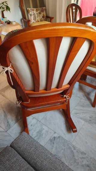 Mecedora de pino maciza