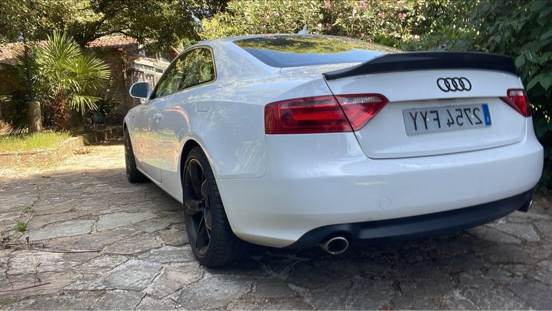 Audi A5 2008 - foto 1