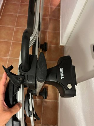 Barras de techo Thule WingBar 127cm + Soportes 754