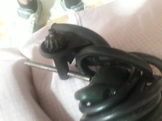 2 Taladros un black+decker y un bosch.