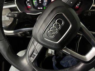 Audi Q3 45 TFSIE 245 S-TRONIC BUSINESS (2022)