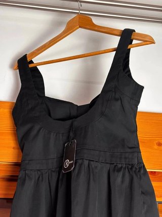 Vestido corto negro Relish con escote lazo talla 3