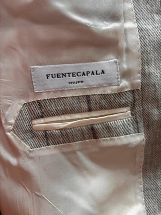 Chaqueta americana lino Fuentecapala gris raya dip
