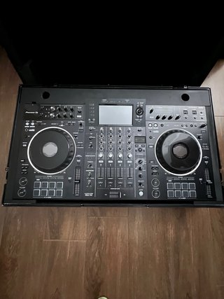 Pioneer XDJ-XZ + Flightcase