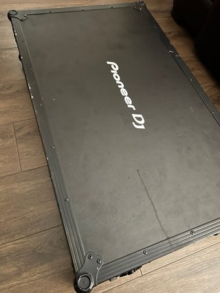 Pioneer XDJ-XZ + Flightcase