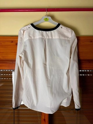 Camisa beige contraste Zara Talla M
