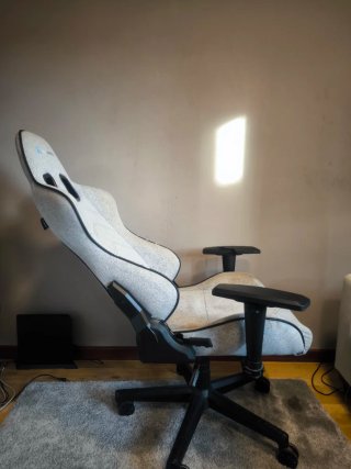 Silla Gaming NewSkill Gris
