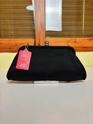 Clutch negro iber bolsos satén raso con cadena pla