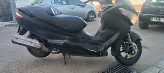 Suzuki Burgman 125cc 2008 Negra