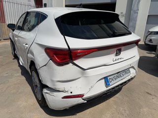 SEAT Leon 2025 ACCIDENTADO!