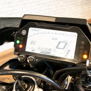 YAMAHA MT 10