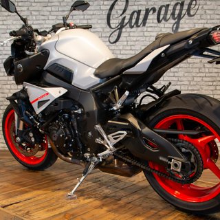 YAMAHA MT 10