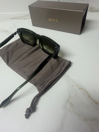 Gafas de sol Dita negras y verdes