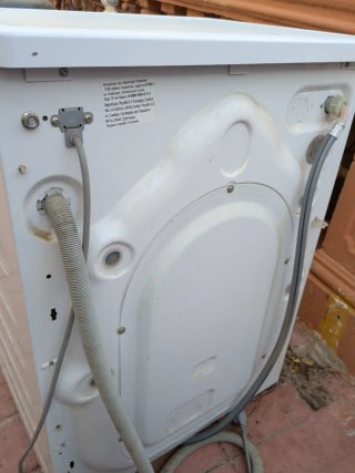 Lavadora Blanca BEKO WMB 71032 PTM PARA PIEZAS