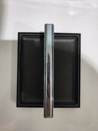 Samsung Galaxy Z Fold 4