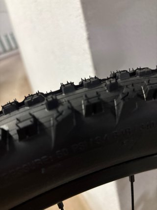 NUEVA Trek Marlin 5 Gen 3 Talla L