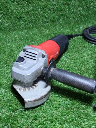 Amoladora Radial Milwaukee