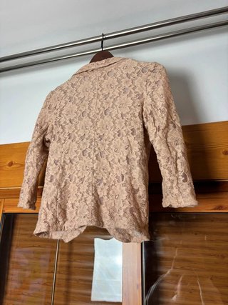 Chaqueta blazer encaje beige Please talla S