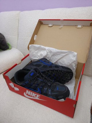 Zapatillas Nike Negras y Azules