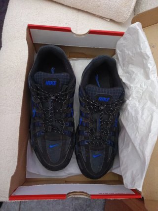 Zapatillas Nike Negras y Azules