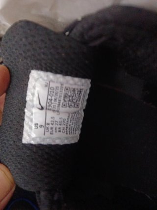 Zapatillas Nike Negras y Azules