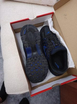 Zapatillas Nike Negras y Azules