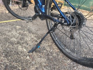 Bicicleta Eléctrica Azul giant fathom