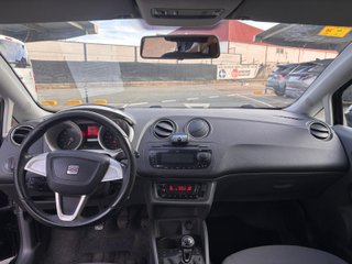 Seat IBIZA SC 1.6 TDI 105cv Sport DPF (2010)