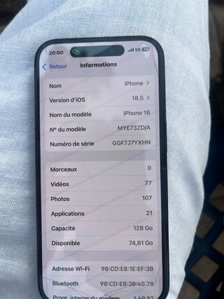 iPhone 16 Negro