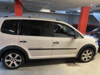 Volkswagen Touran 2011