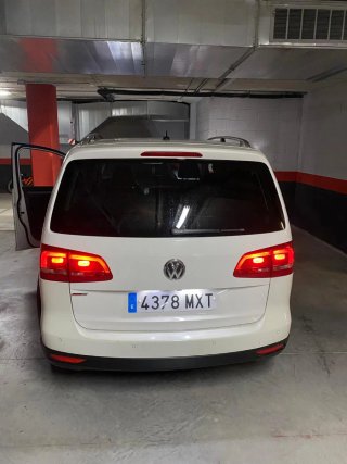 Volkswagen Touran 2011