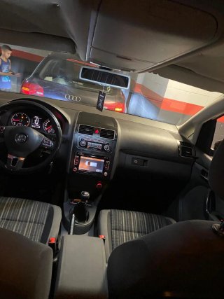Volkswagen Touran 2011