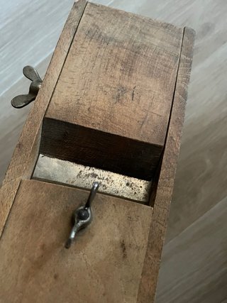 Mandolina antigua de madera