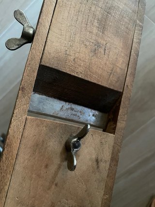 Mandolina antigua de madera
