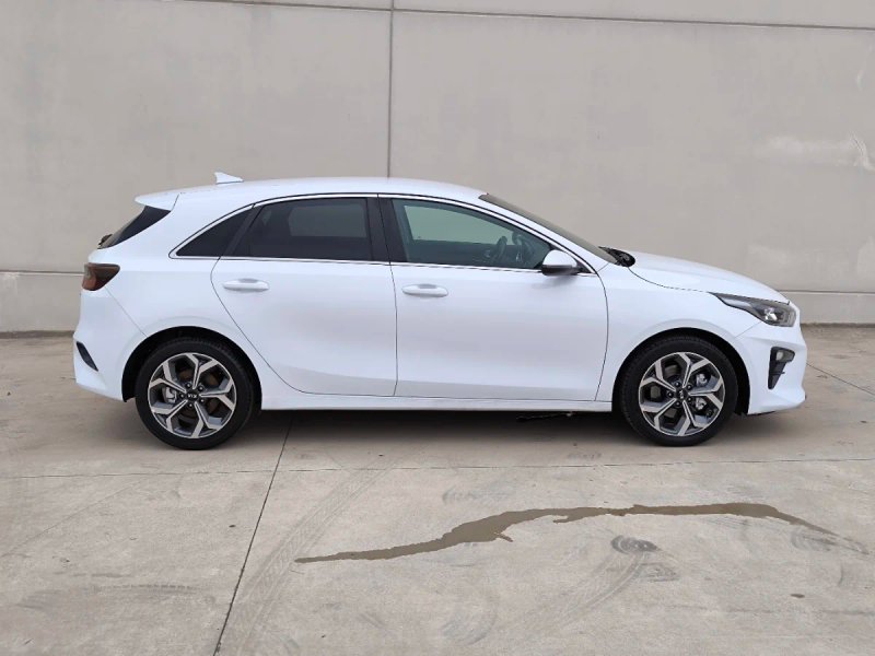 Kia cee'd 2021, foto 8