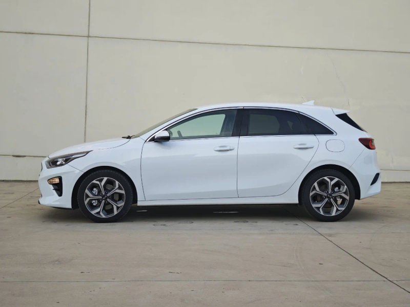 Kia cee'd 2021, foto 9