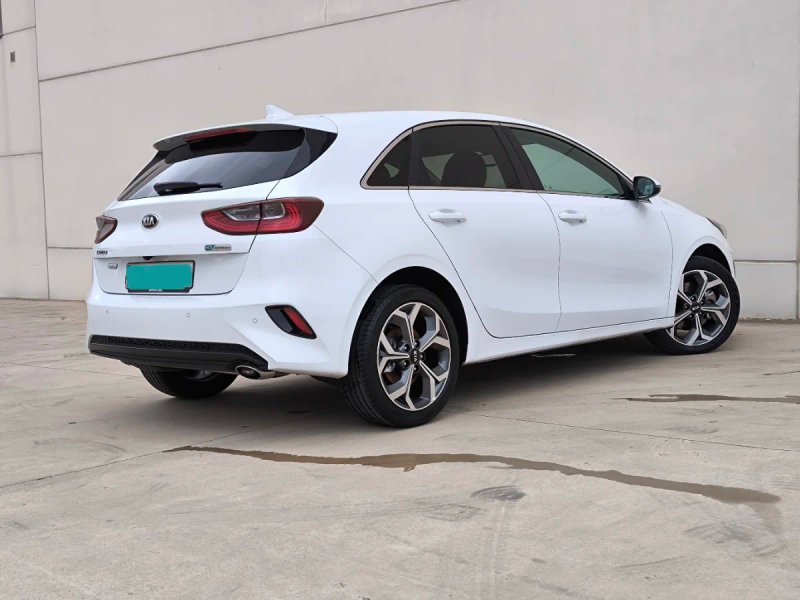 Kia cee'd 2021, foto 31